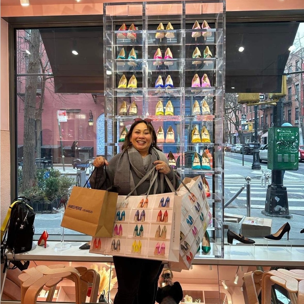 Meet your Posher, Gina